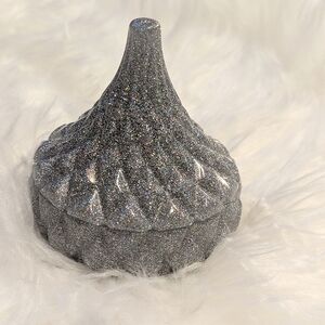 Handmade resin teardrop jar